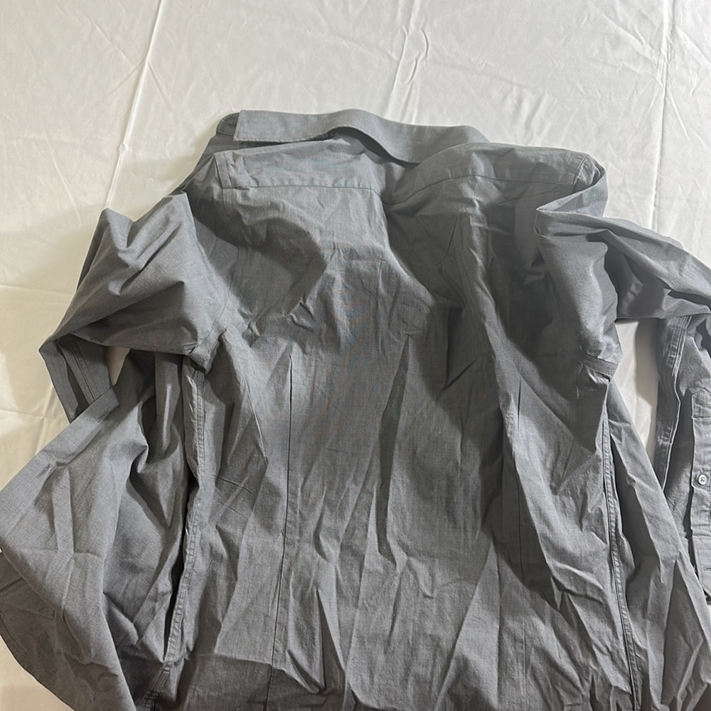 Express Button Up - Picture 3 of 3